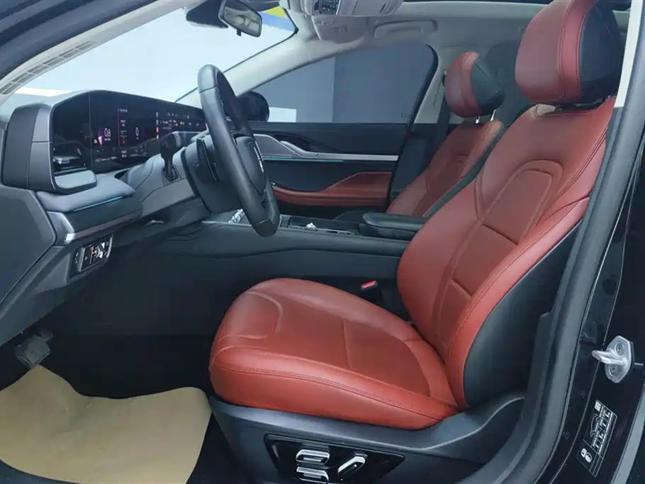 Lincoln Z 2024 2.0T Premium Edition купить на сайте DeffCars