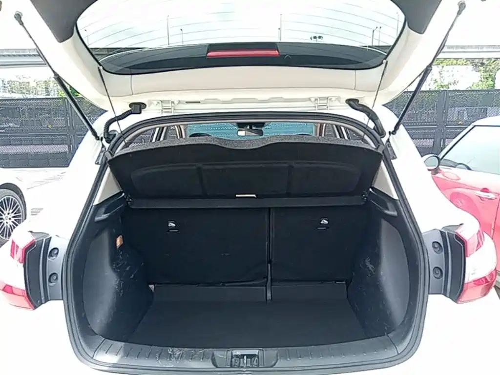 Tiida 2021 1.6L CVT Smart Travel Edition купить на сайте DeffCars