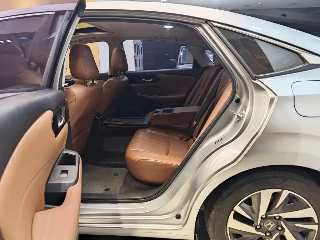 Lingpai 2019 180Turbo CVT flagship version National VI купить на сайте DeffCars