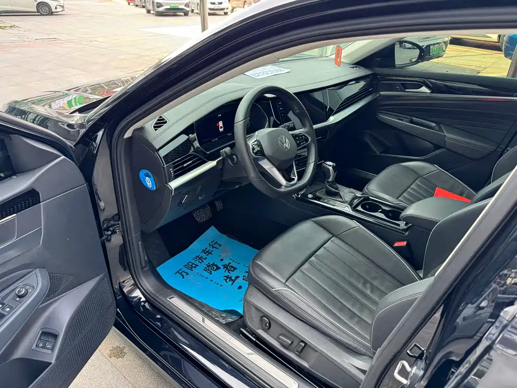 Passat plug-in hybrid 2022 facelift 430PHEV hybrid elite version купить на сайте DeffCars
