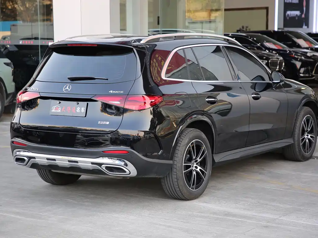 Mercedes-Benz GLC 2025 facelift GLC 260 L 4MATIC luxury model купить на сайте DeffCars