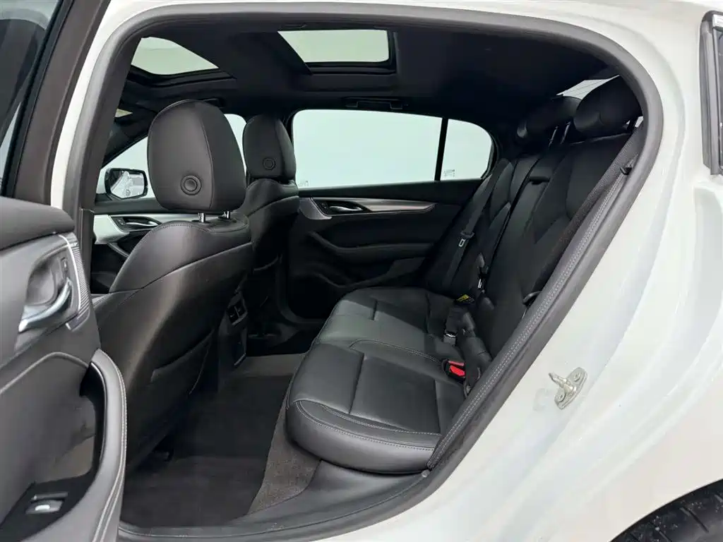 Cadillac CT5 2021 28T Premium Model купить на сайте DeffCars