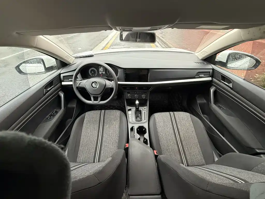 Lavida 2019 1.5L Automatic Fashion Edition National VI купить на сайте DeffCars