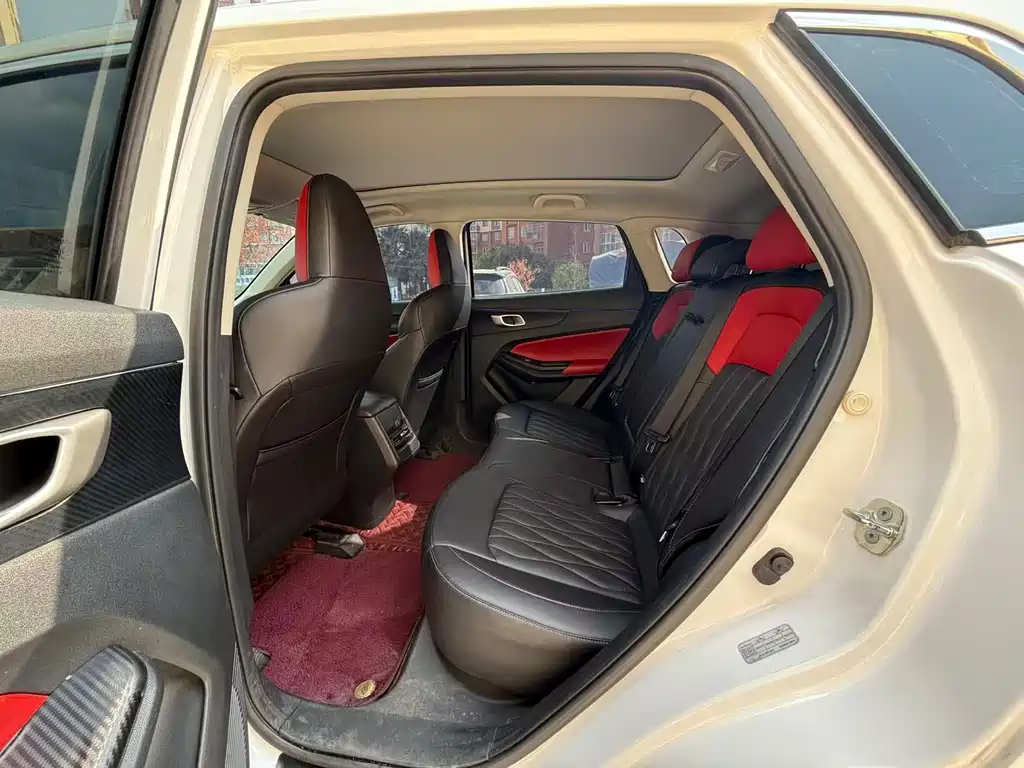 Changan CS55PLUS 2022 second generation 1.5T DCT pilot model купить на сайте DeffCars