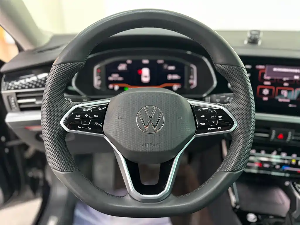 Passat 2024 380TSI Starry Sky Deluxe Edition купить на сайте DeffCars