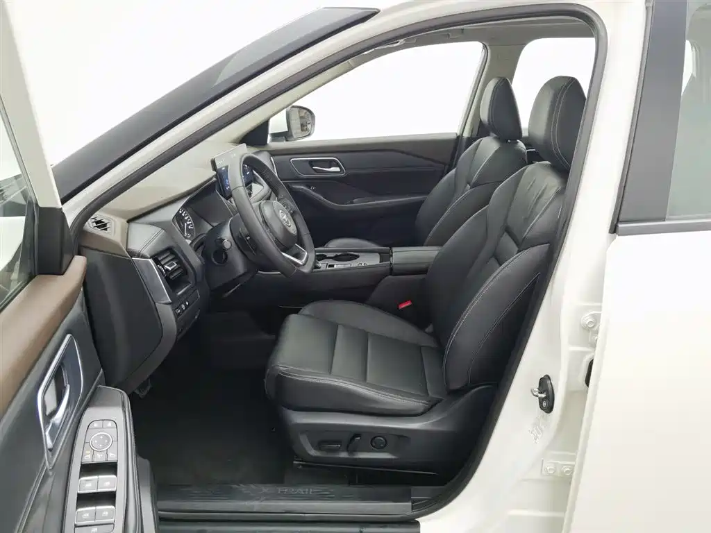 X-Trail 2021 VC-Turbo 300 CVT 2WD Deluxe Edition купить на сайте DeffCars