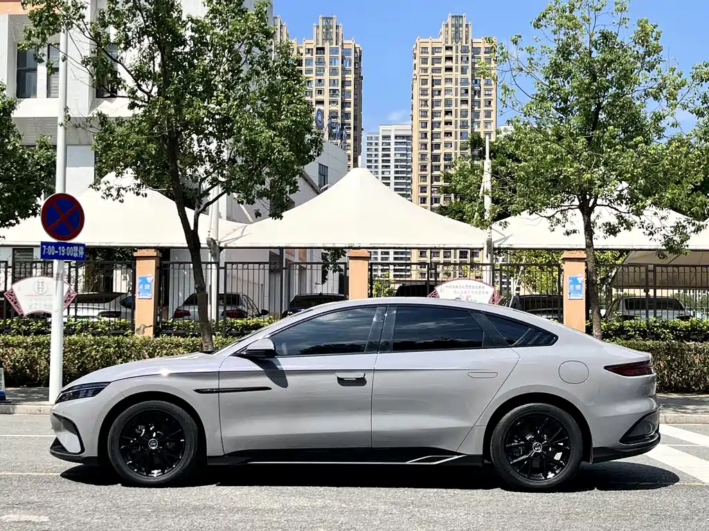 Han 2024 DM-i Honor Edition 121KM Elite Type купить на сайте DeffCars