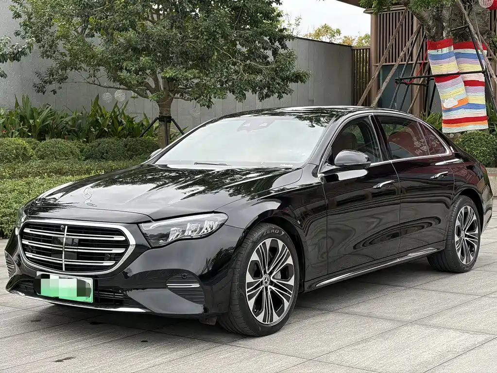 Mercedes-Benz E-Class New Energy 2024 E 350 e L plug-in hybrid sedan купить на сайте DeffCars