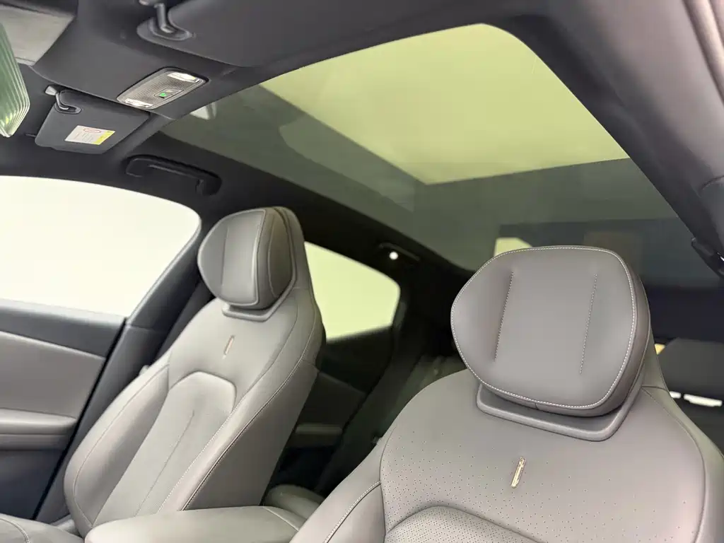 Lynk & Co Z20 2025 530km rear drive Max купить на сайте DeffCars
