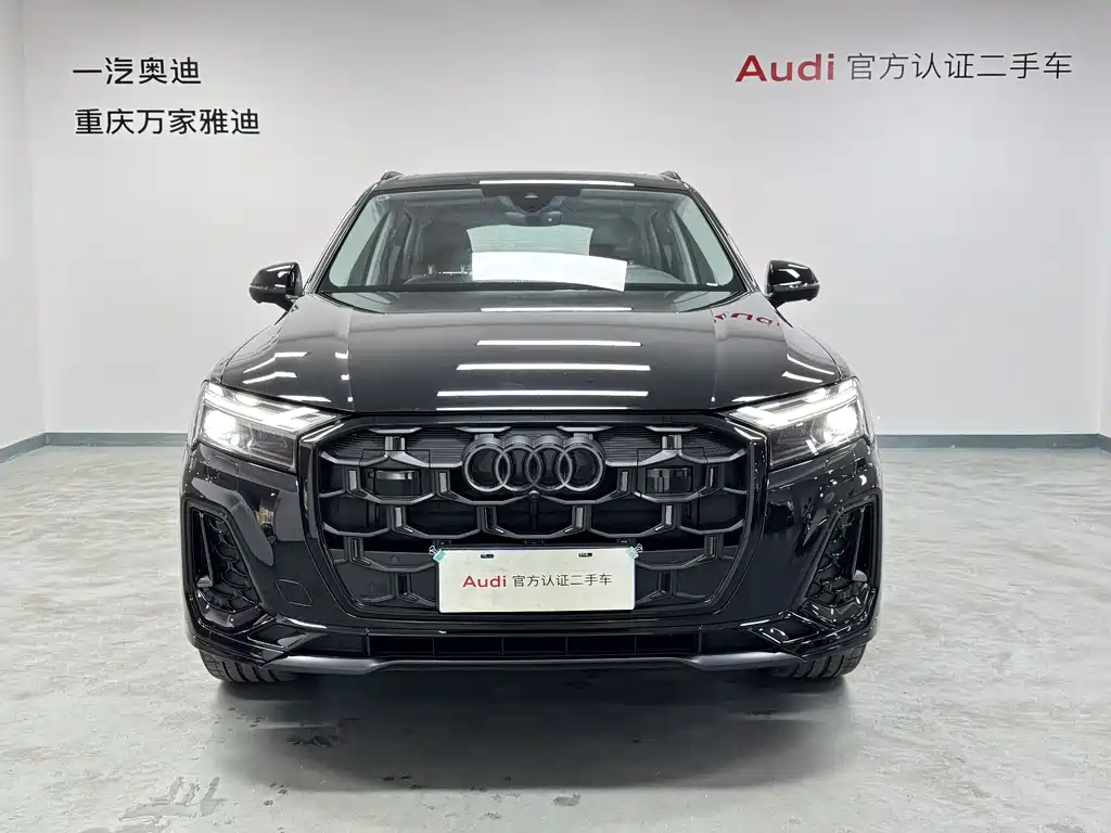 Audi Q7 2024 45 TFSI quattro S line Black Warrior купить на сайте DeffCars