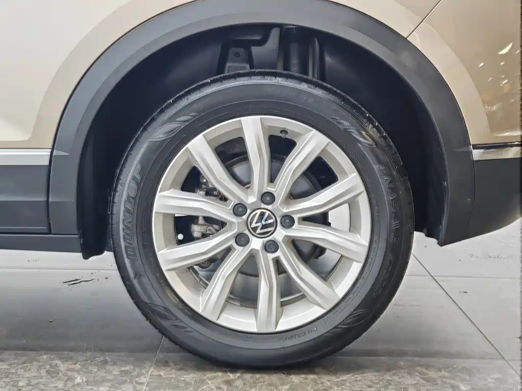 T-ROC 2021 280TSI DSG two-wheel drive elite intelligent version купить на сайте DeffCars