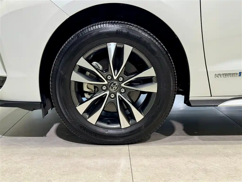 Grevia 2023 2.5L Hybrid Luxury Edition купить на сайте DeffCars