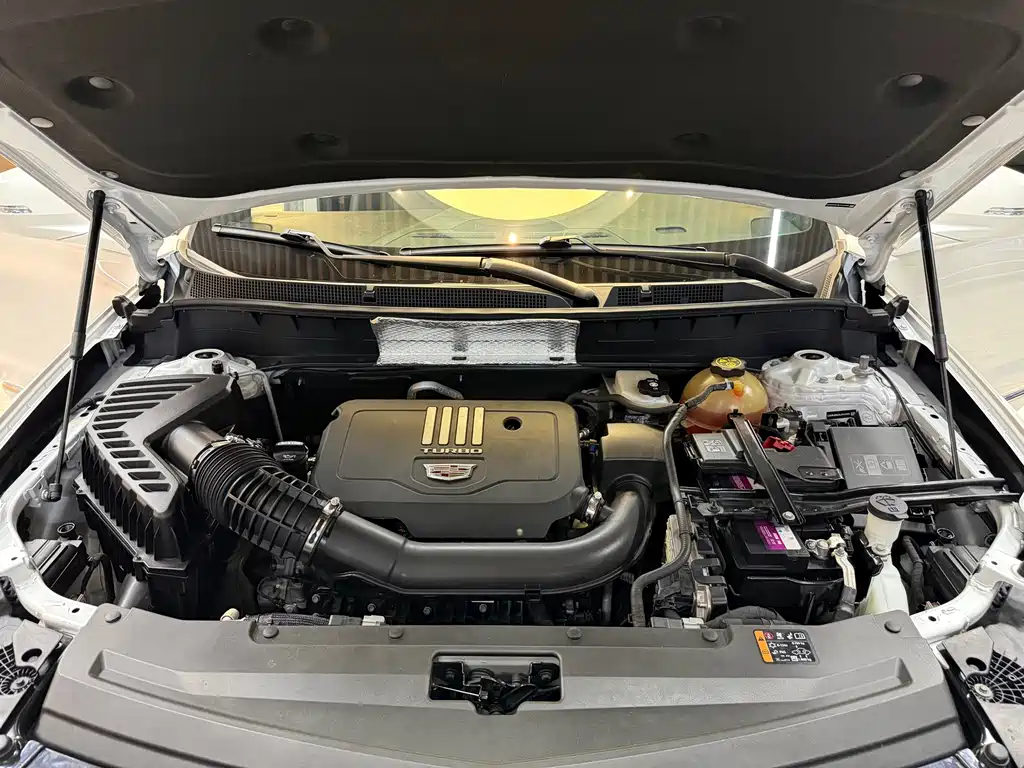 Cadillac XT6 2020 28T six-seat four-wheel drive luxury model купить на сайте DeffCars