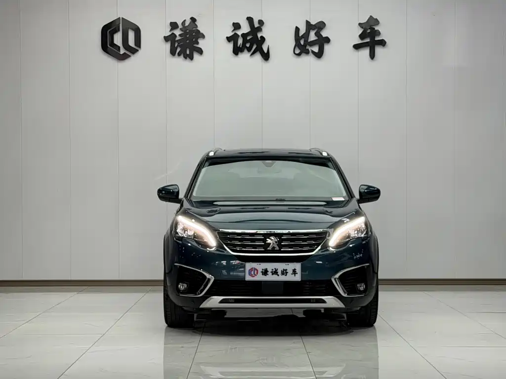 Peugeot 5008 2019 380THP 7-seat luxury version купить на сайте DeffCars