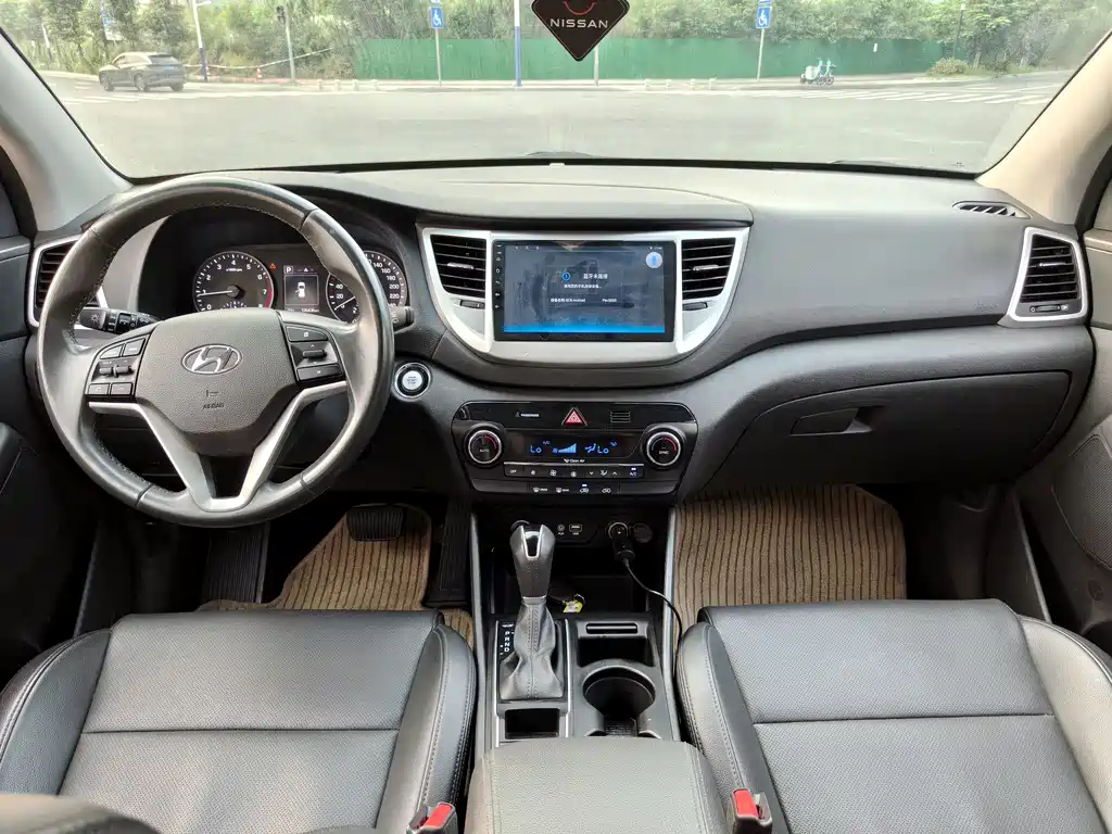 Tucson 2015 1.6T dual-clutch two-wheel drive intelligent model купить на сайте DeffCars