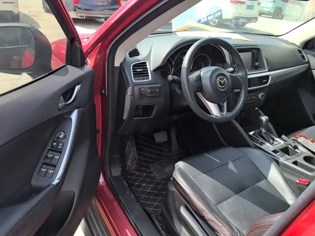 Mazda CX-5 2015 2.0L automatic two-wheel drive urban model купить на сайте DeffCars