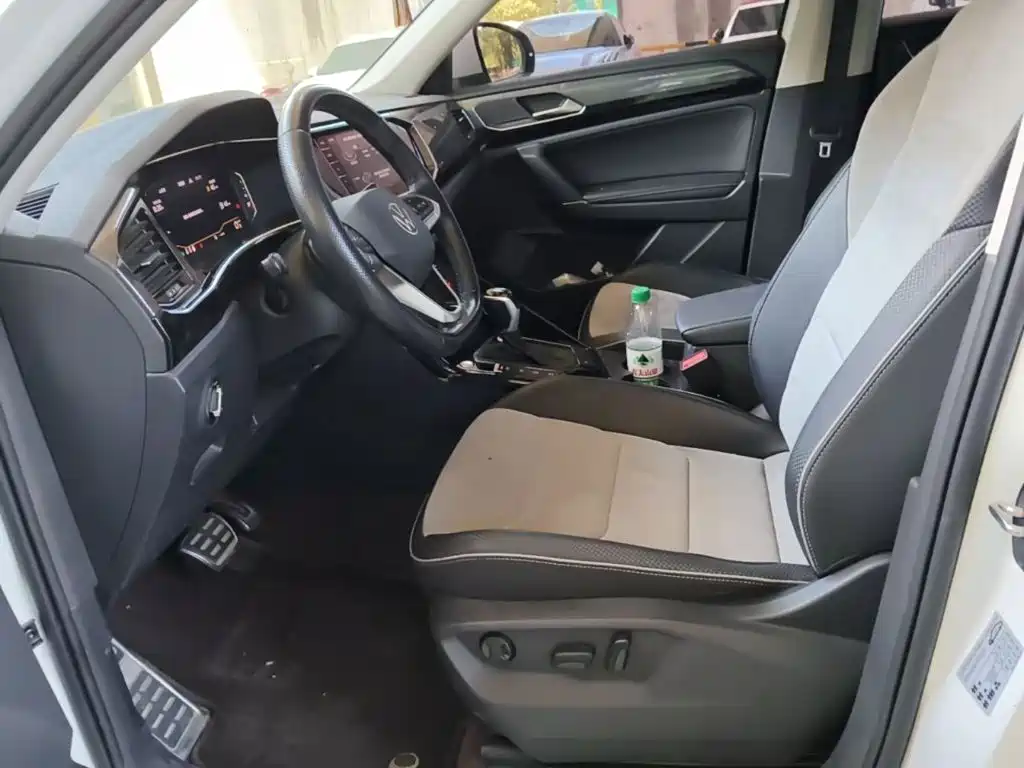 Tyron X 2020 330TSI 2WD Premium Zhilian Edition купить на сайте DeffCars