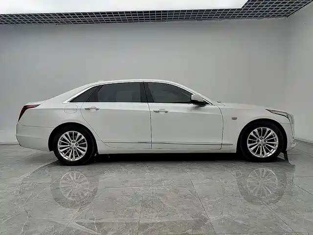 Cadillac CT6 2017 28T luxury model купить на сайте DeffCars
