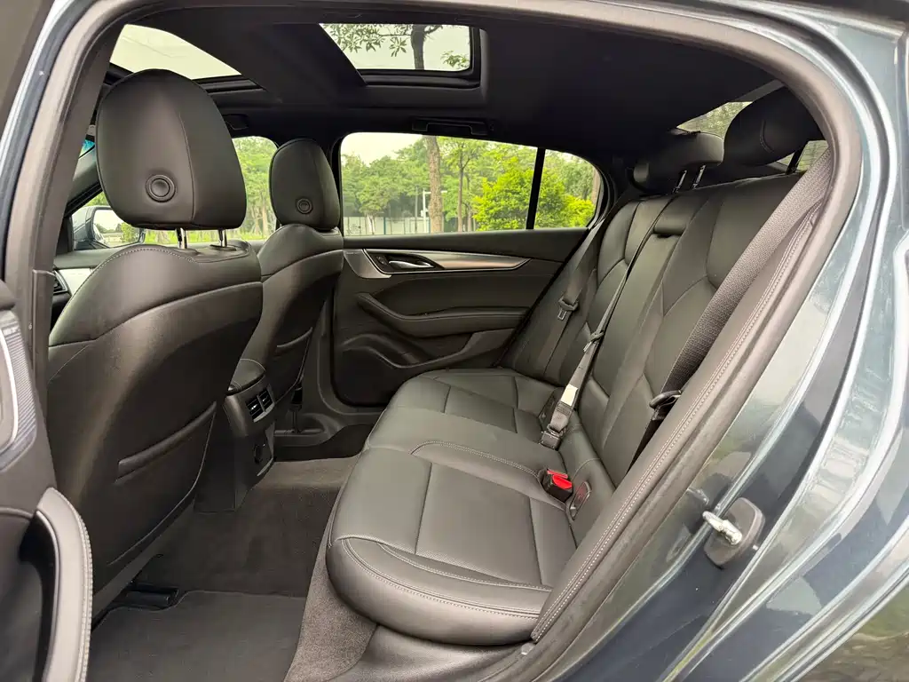 Cadillac CT5 2020 28T luxury model купить на сайте DeffCars