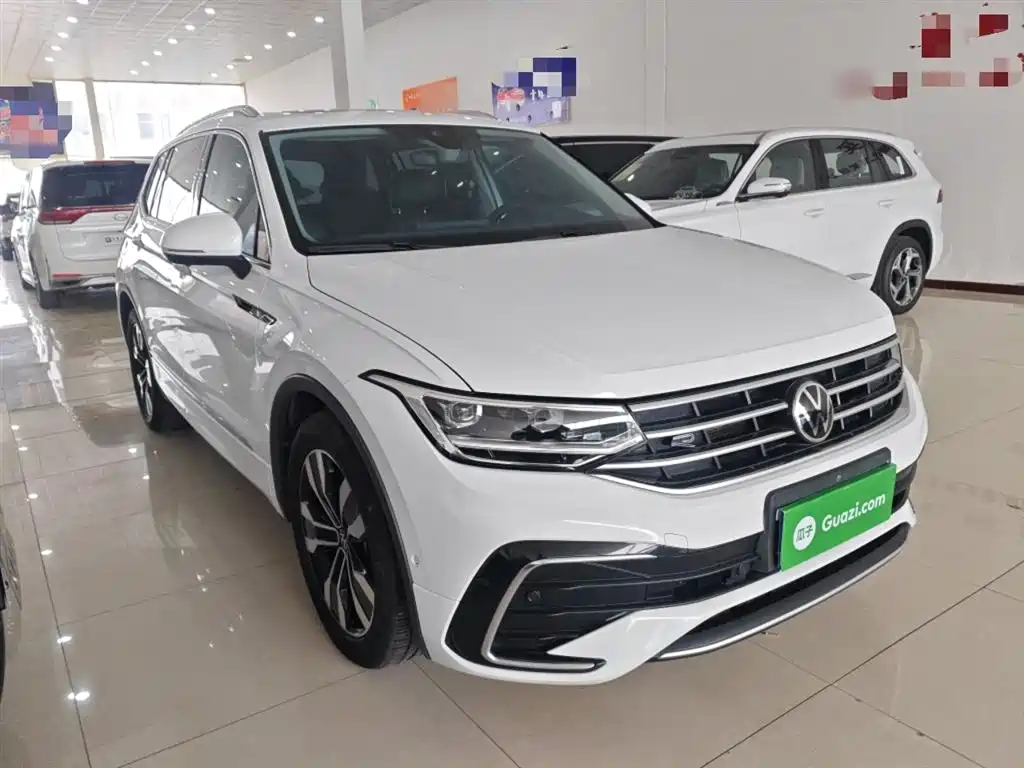 Tiguan L 2023 330TSI automatic two-wheel drive R-Line version купить на сайте DeffCars