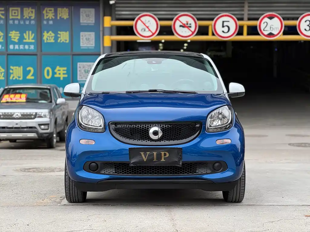 smart forfour 2018 0.9T 66kW Pioneer Edition купить на сайте DeffCars