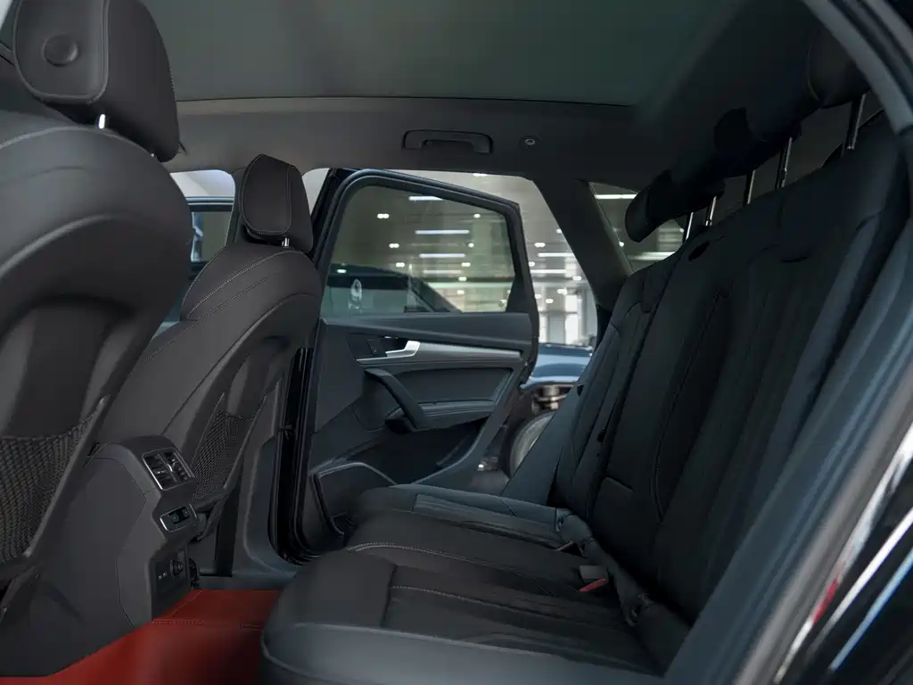 Audi Q5L 2022 40T luxury and dynamic model купить на сайте DeffCars