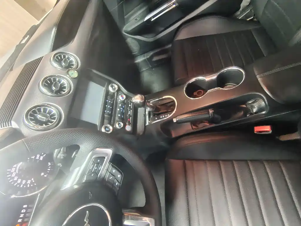 Mustang 2017 2.3T Performance Edition купить на сайте DeffCars