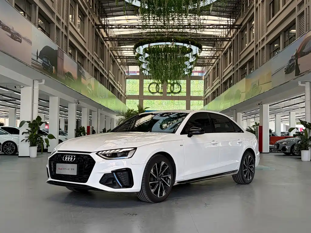 Audi A4L 2023 40 TFSI luxury and dynamic model купить на сайте DeffCars