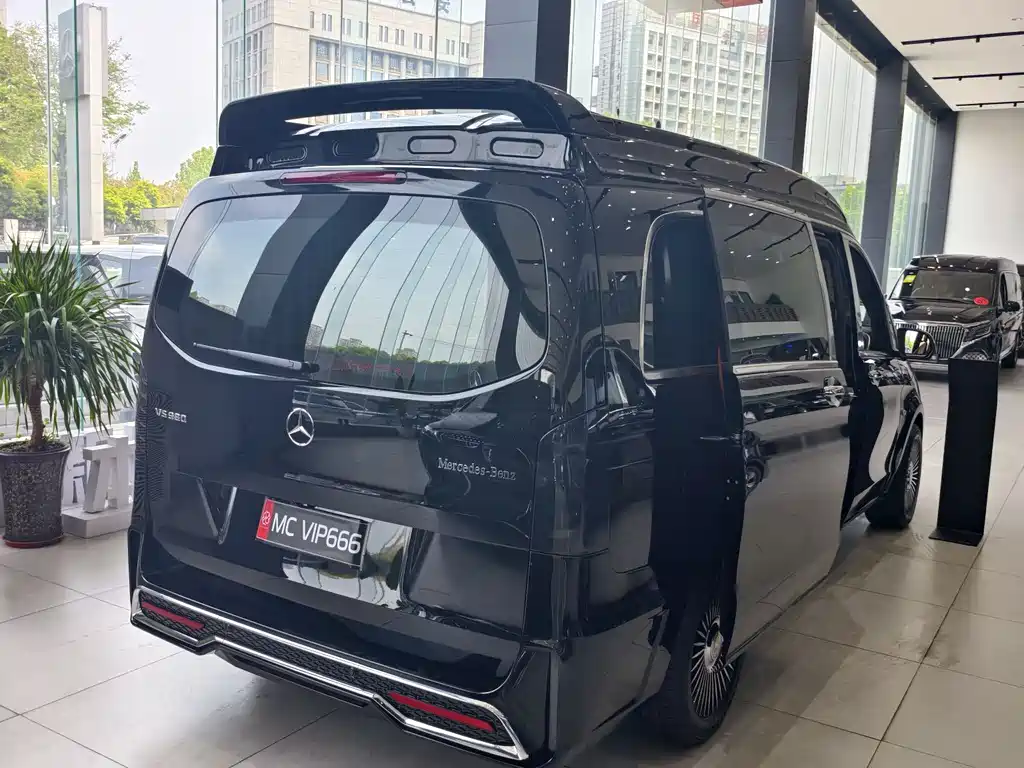 Vito 2024 2.0T Business Edition 7 seats купить на сайте DeffCars