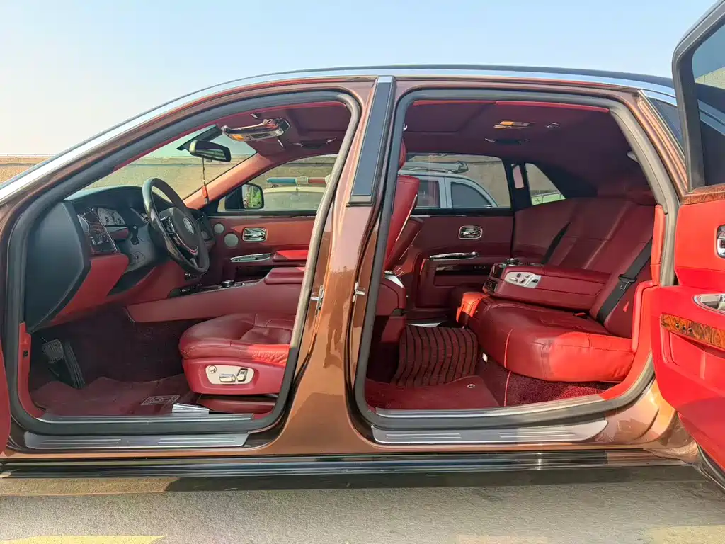 Ghost 2014 6.6T extended version купить на сайте DeffCars