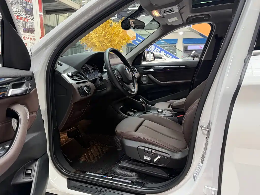 BMW X1 2022 sDrive20Li Fashion Model купить на сайте DeffCars