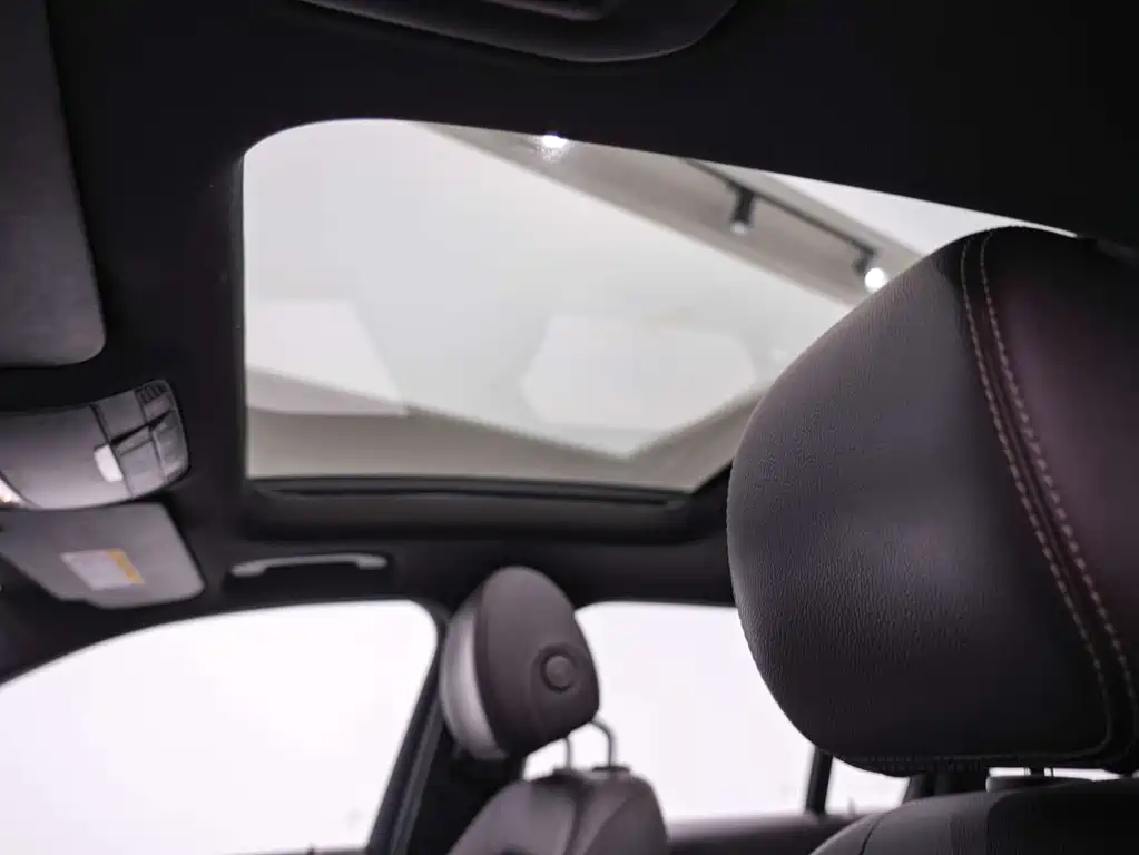 Mercedes-Benz GLC 2018 GLC 200 4MATIC купить на сайте DeffCars