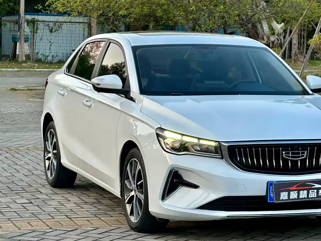 Emgrand 2022 4th generation 1.5L CVT flagship model купить на сайте DeffCars