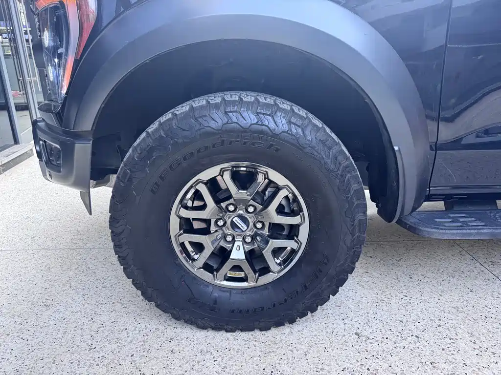 Ford F-150 Raptor 2023 3.5T Raptor купить на сайте DeffCars