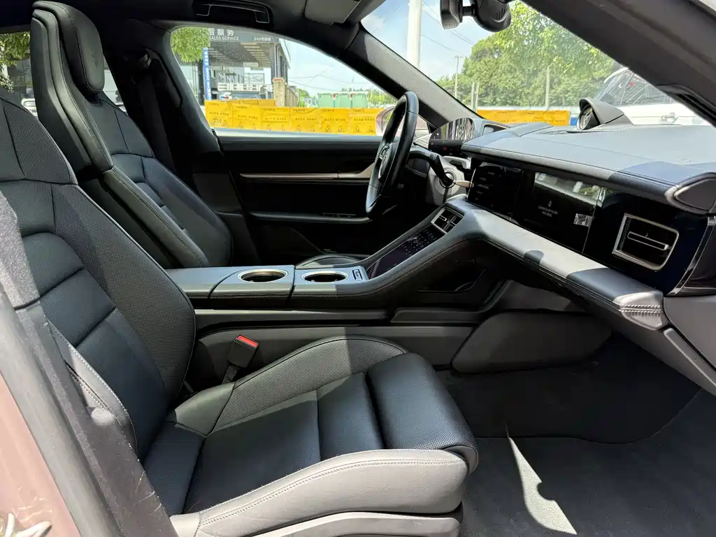 Taycan 2020 Taycan купить на сайте DeffCars