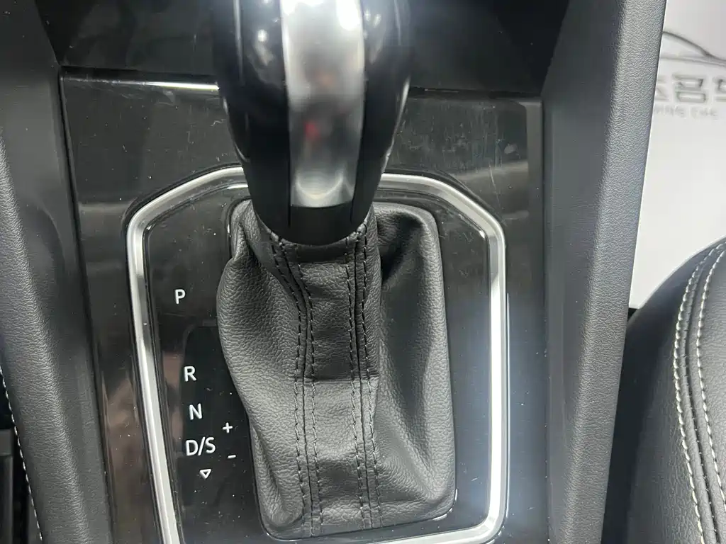 Jetta VS5 2023 280TSI automatic aggressive model купить на сайте DeffCars