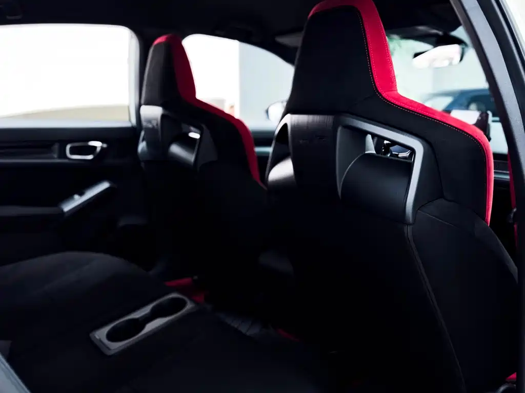 Civic (Imported) 2023 2.0T 420TURBO TYPE R купить на сайте DeffCars