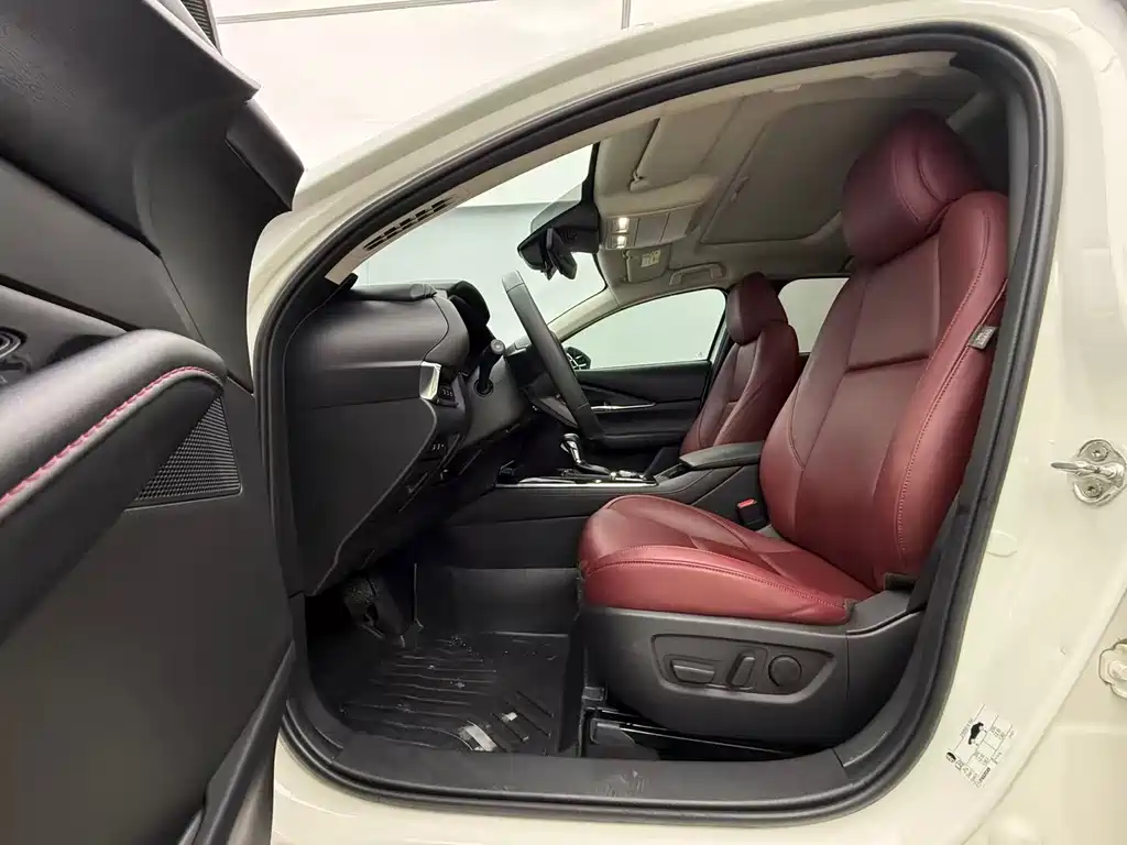 Mazda CX-30 2022 2.0L automatic Yaoyue type купить на сайте DeffCars