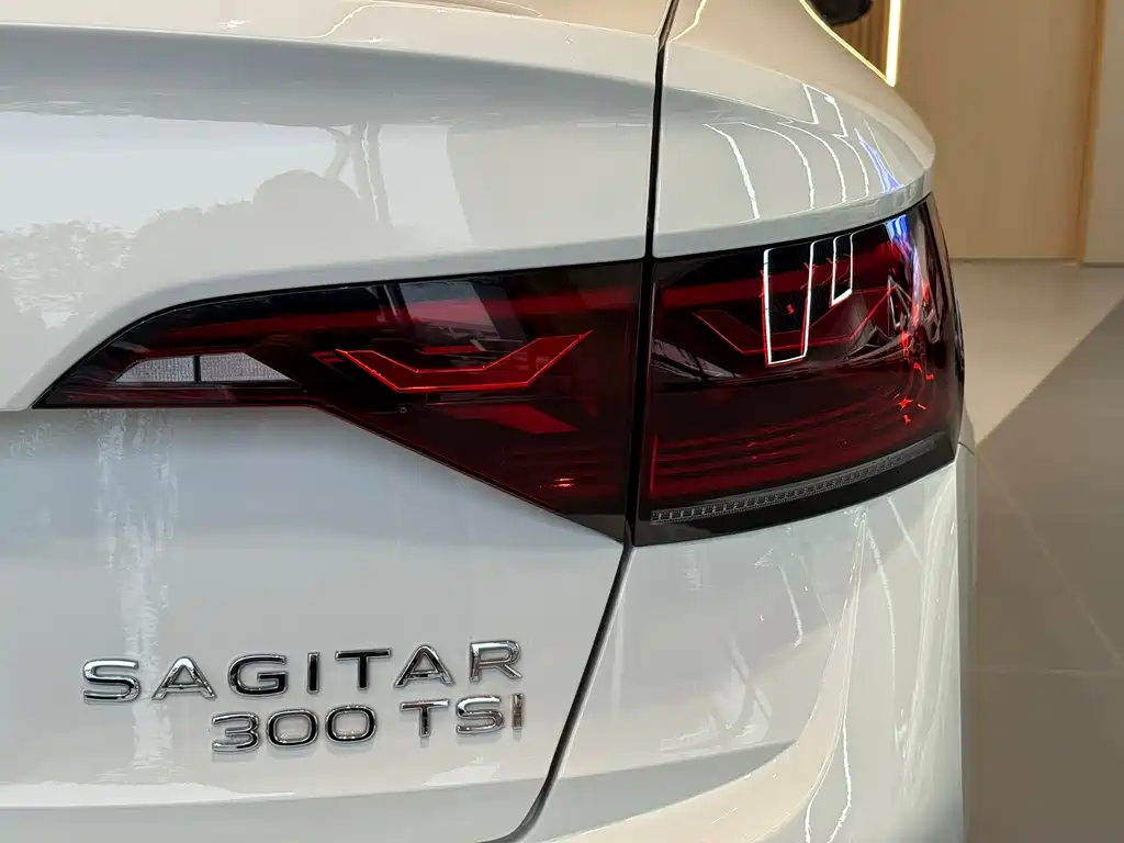 Sagitar 2024 300TSI DSG Super Edition купить на сайте DeffCars