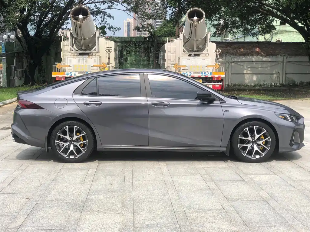 Shadow Leopard 2021 270T DCT J16 version купить на сайте DeffCars