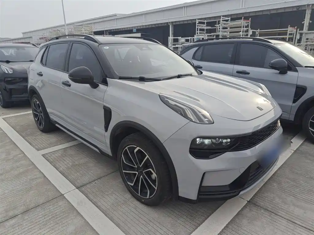 Lynk & Co 01 2023 1.5TD EM-F PM купить на сайте DeffCars