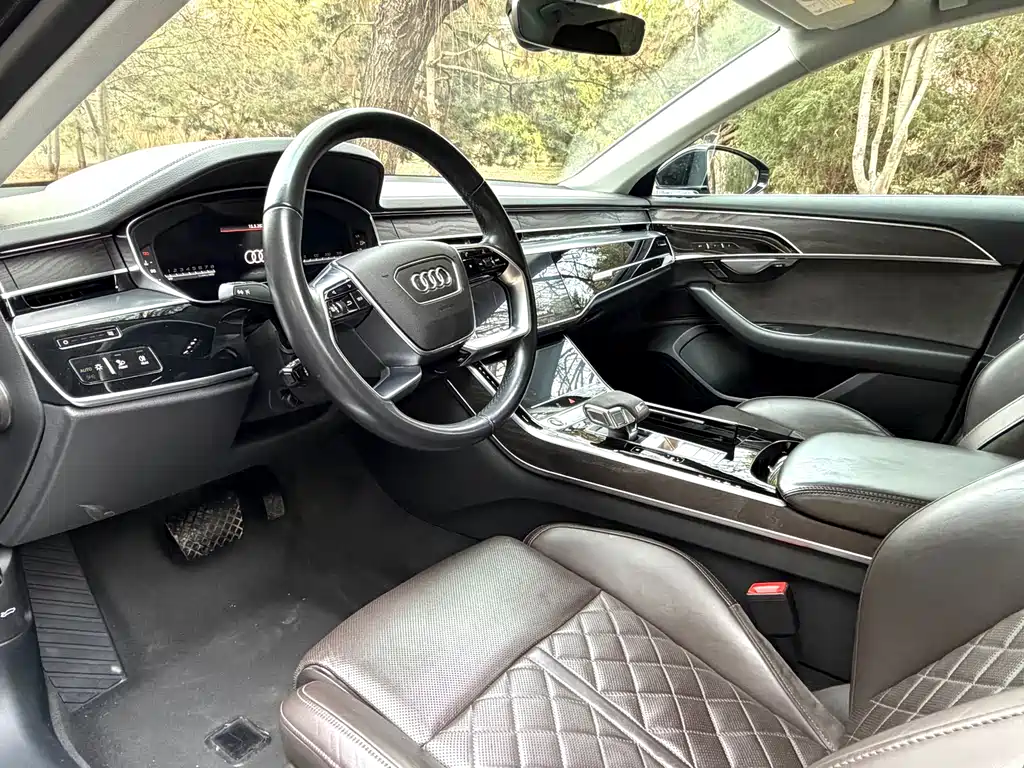 Audi A8 2022 A8L 50 TFSI quattro Comfort Collection Edition купить на сайте DeffCars