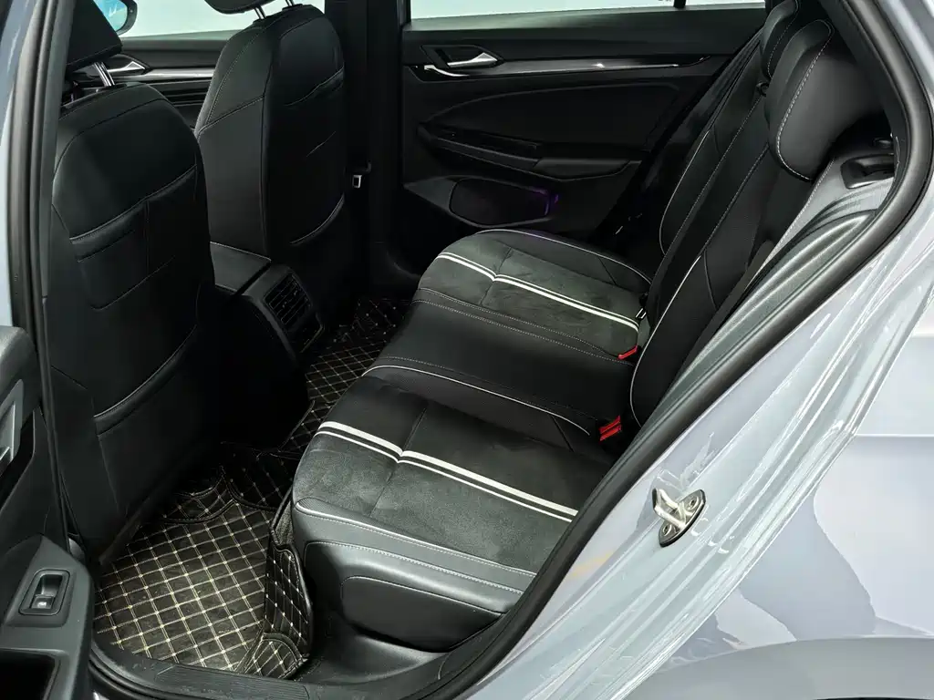 Golf 2021 280TSI DSG R-Line купить на сайте DeffCars