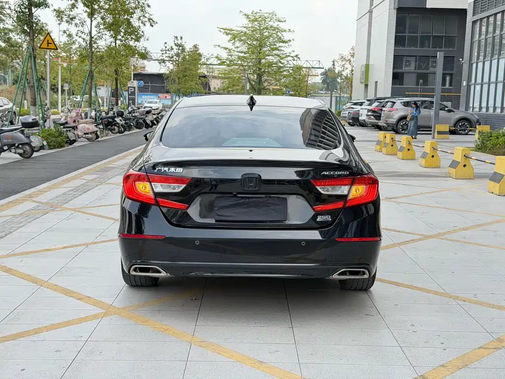 Accord 2018 260TURBO Deluxe Edition National V купить на сайте DeffCars