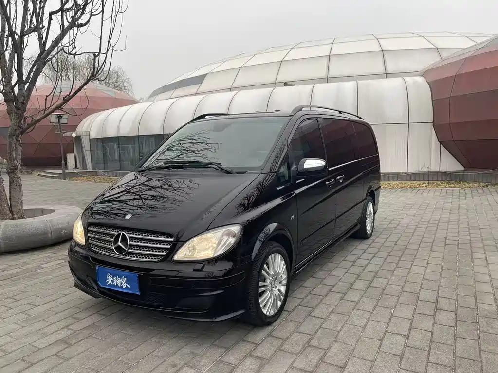 Viano imported 2010 Viano 3.5L купить на сайте DeffCars