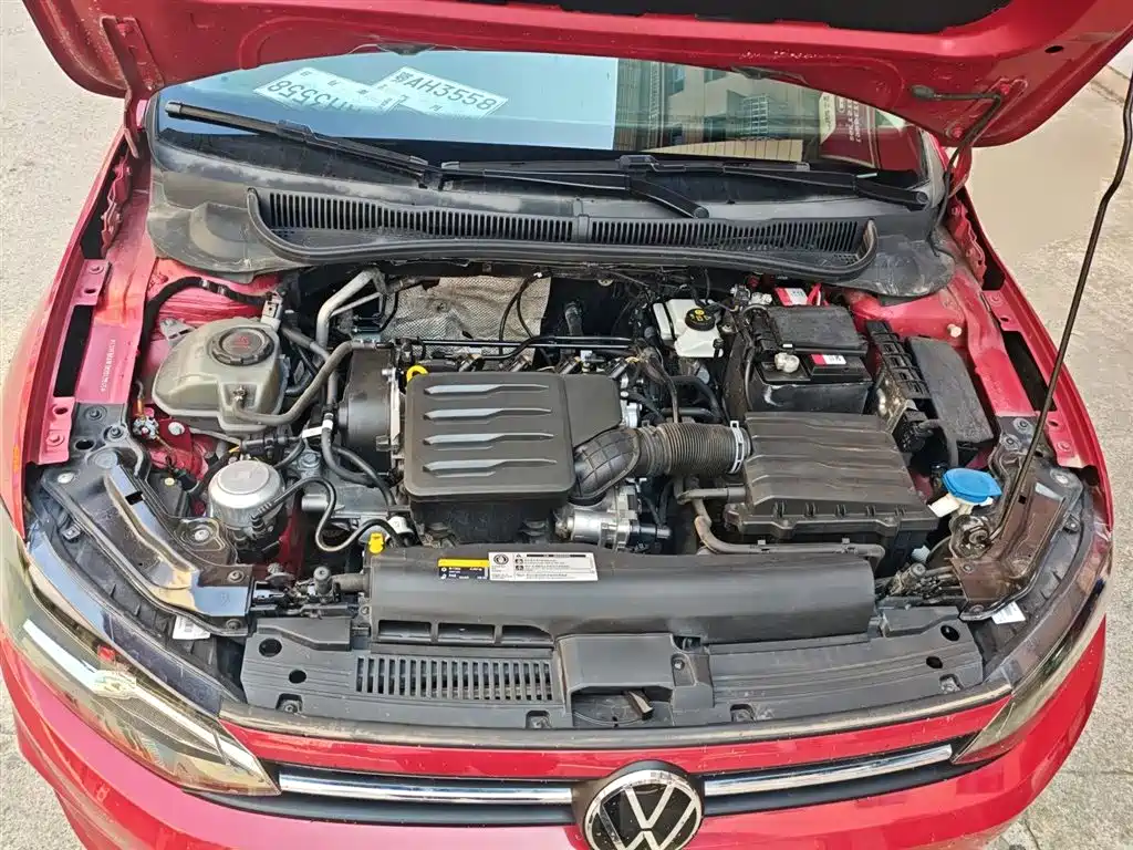 Polo 2021 Plus 1.5L Automatic Panoramic Enjoyment Edition купить на сайте DeffCars