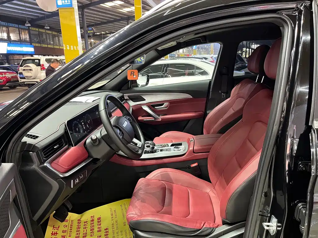 Jietu X70 PLUS 2023 model 1.5T DCT Ziqiang PRO 5 seats купить на сайте DeffCars