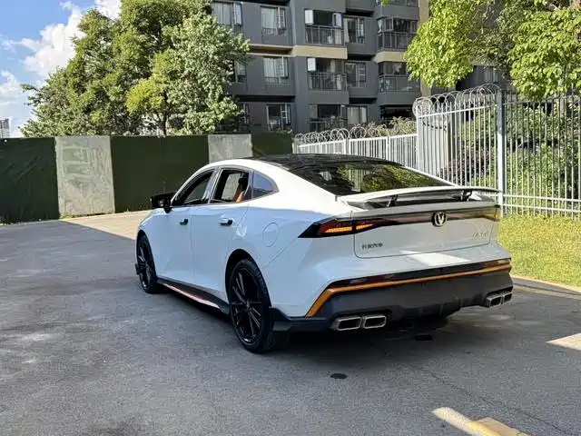 Changan UNI-V 2024 1.5T noble sports model купить на сайте DeffCars