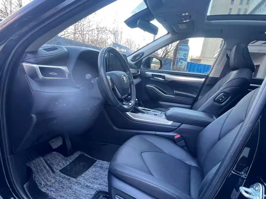 Highlander 2024 2.5L smart electric hybrid dual-engine four-wheel drive extreme version 7 seats купить на сайте DeffCars