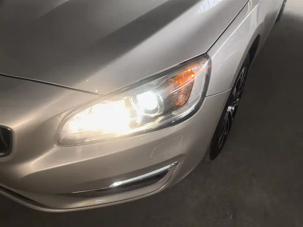 Volvo S60 2019 S60L facelift T5 Smart Advanced Edition купить на сайте DeffCars